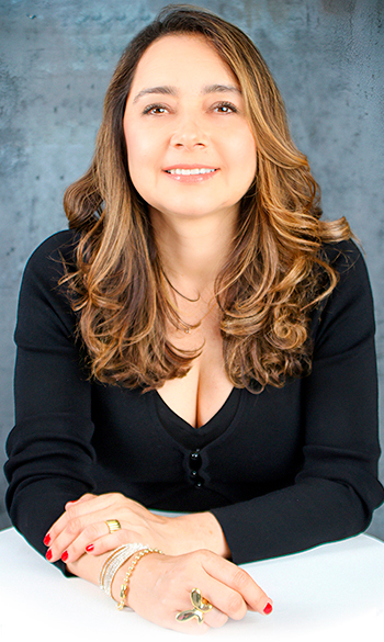 Photo of Evelyn Molina, Realtor in New Jersey